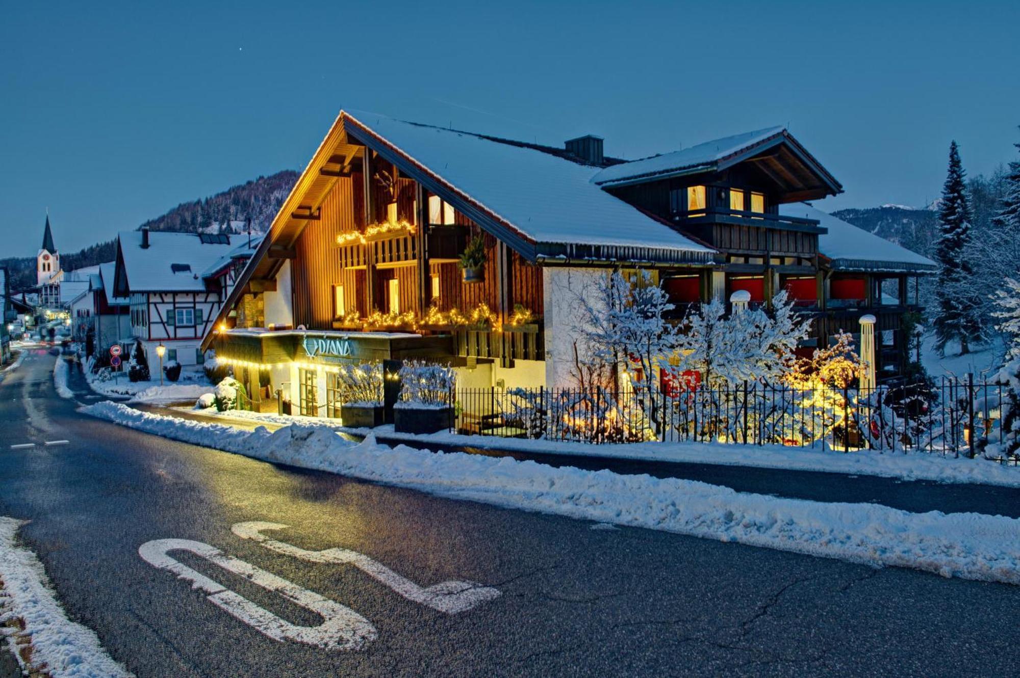 Diana Naturpark Hotel - Partnerbetrieb Von "Oberstaufen Plus Golf" Buitenkant foto